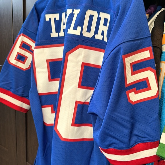 Lawrence Taylor New York Giants Mitchell & Ness 1986 Authentic NFL Jersey - Picture 8 of 10